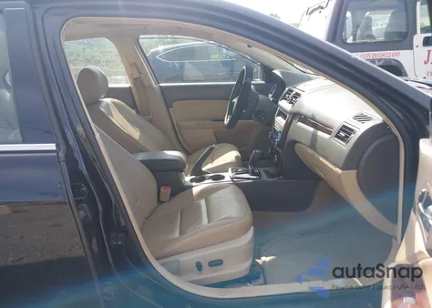 2012 Ford Fusion Sel z USA, uszkodzony, nr VIN 3FAHP0JG2CR142726